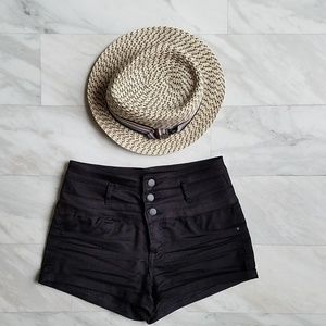 Black short Charlotte Russe